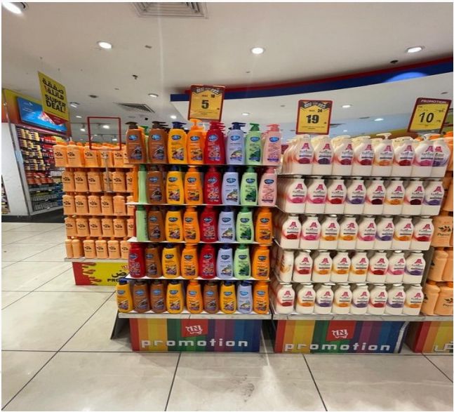 Multi-brand primary shelf
